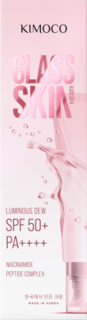 Różowe, pionowe opakowanie kremu Kimoco Glass Skin SPF 50+ PA++++, z niacynamidem i peptydami.