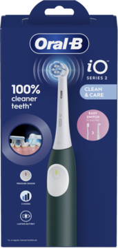 Oral-B iO Series 2 elektryczna szczoteczka, w granatowym opakowaniu, z ciemnozielonym uchwytem.