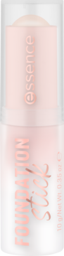Essence Foundation Stick, matujący podkład w sztyfcie, jasny beż. Widok z przodu, produkt w przezroczystym opakowaniu.