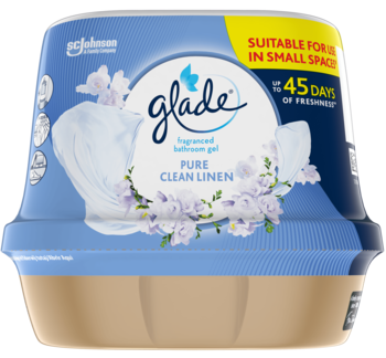 Glade Pure Clean Linen żel do łazienki, niebieskie opakowanie z kwiatami, 45 dni świeżości, widok z przodu.