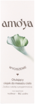 Biała etykieta olejku Amo'ya Wyciszenie, z logo, zielonym kwiatem i nutami zapachowymi wetiwer, cedr.