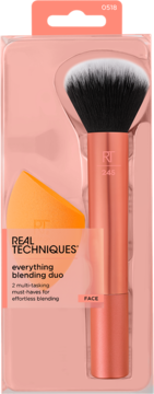 Zestaw Real Techniques Everything Blending Duo: pomarańczowa gąbka i pędzel do blendowania w przezroczystym opakowaniu.