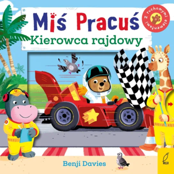 Okładka książki dla dzieci Miś Pracuś Kierowca rajdowy: niedźwiadek w czerwonym bolidzie na torze wyścigowym.