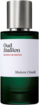 Maison Crivelli Oud Stallion Extrait de Parfum, zielona butelka z białą etykietą i srebrną nakrętką, widok z przodu.