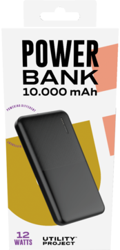 Czarny power bank Utility Project 10000 mAh, 12W, widok pod kątem na białym opakowaniu z grafiką.
