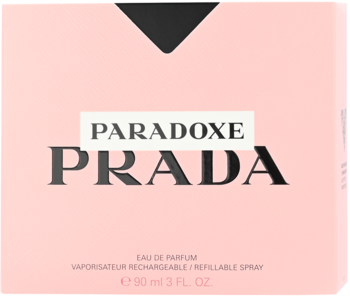 Jasnoróżowe opakowanie perfum Prada Paradoxe 90ml, widok z przodu, z czarnym trójkątem i napisem PRADA.