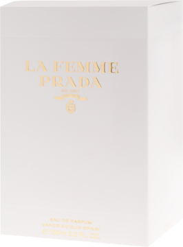 Białe opakowanie wody perfumowanej Prada La Femme, z złotymi napisami, widok z przodu i z boku.