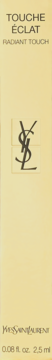 Smukłe, beżowe opakowanie korektora YSL Touche Éclat Radiant Touch z logo, z przodu widać 2.5ml.
