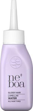 Jasnofioletowa butelka Neboa Glossy Hair Lamellar Water z białym aplikatorem, widok z przodu. Do wszystkich rodzajów włosów.