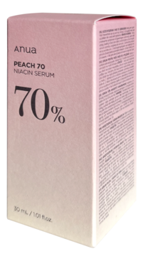 Rozświetlające serum Anua Peach 70% Niacin w jasnoróżowym pudełku, z przodu i boku, napis 70% i 30ml.