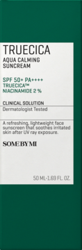 SOMEBYMI TRUECICA Aqua Calming Suncream SPF 50+, kojący, z Niacinamide, zielono-białe opakowanie, widok z przodu.