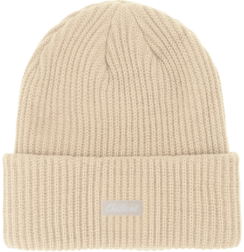 Beżowa czapka beanie Eloy z prążkowanej dzianiny, z wywiniętym brzegiem i małą etykietą "Chillout" na przodzie.
