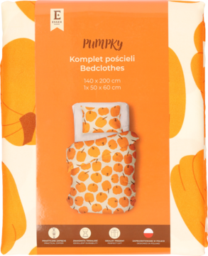 Komplet pościeli z mikrofibry Pumpky, pomarańczowo-biała w dynie, złożony w przezroczystym opakowaniu.
