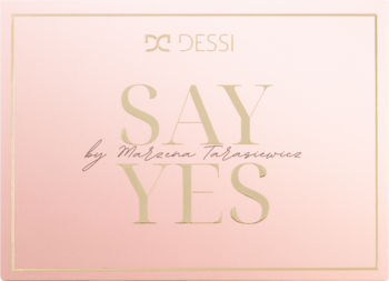 Różowa paleta cieni Dessi Say Yes by Marzena Tarasiewicz. Złoty napis 'SAY YES' i logo Dessi na przodzie.