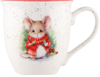 Świąteczny kubek ceramiczny, biały w kropki, z uroczą myszką w czerwonym szaliku, zielone drzewa, przód.