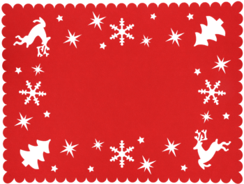 Czerwona świąteczna podkładka z ząbkowanymi brzegami i wyciętymi wzorami płatków śniegu i ciemnych kształtów. Widok z góry.