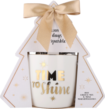 Biały kubek 'TIME to shine' w kremowym opakowaniu choinki ze złotą kokardą, zestaw z czekoladą i piankami.