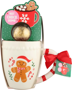 Zestaw: biały kubek z pierniczkiem i uchwytem-cukierkiem, złota bomba czekoladowa w pudełku Hot Choco Bomb.
