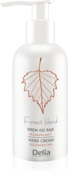 Delia Forest Blend Krem do rąk Regenerujący w białej butelce z pompką, ozdobionej liściem brzozy, widok z przodu.