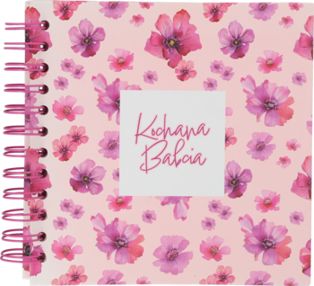Eloy Album na zdjęcia: jasnoróżowa okładka w różowe kwiaty, z napisem 'Kochana Babcia', spiralny, widok z przodu.