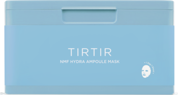 TIRTIR NMF Hydra Ampoule Mask: jasnoniebieskie opakowanie zbiorcze 30 sztuk, z logo i nazwą. Widok z przodu.