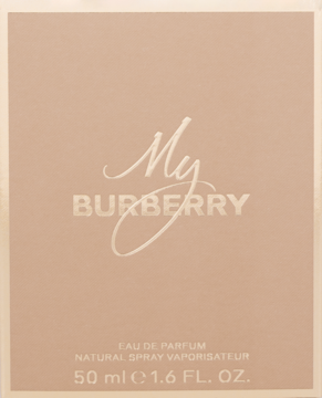 Jasnoróżowe opakowanie perfum My Burberry 50 ml, widok z przodu, z białym napisem i danymi produktu.