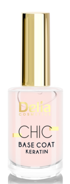 Delia Cosmetics Chic Base Coat Keratin w przezroczystej butelce z jasnoróżową cieczą i złotą nakrętką. Widok z przodu.