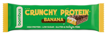 Zielony baton proteinowy Bombus Crunchy Banana, widok z przodu. Widać czekoladową polewę i bananowe wnętrze.
