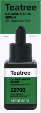 Serum Mediheal Teatree Calming Hydra z kwasem hialuronowym w zielonym kartoniku, widok z przodu.