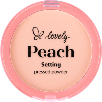 Widok z góry: okrągła, różowa puderniczka Lovely Peach Setting z brzoskwiniowym półtransparentnym pudrem.