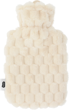 Miękki, kremowy termofor z puszystego futerka, zdobiony pikowanym wzorem, widoczny z przodu.