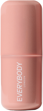Kremowy rozświetlacz w sztyfcie Everybody London Pink. Pionowa, lśniąca różowa tubka z widocznym napisem.