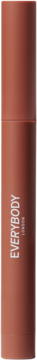 Everybody London Blending Lip Crayon Bare Blush. Pionowe ujęcie satynowej konturówki i pomadki w odcieniu terakoty.