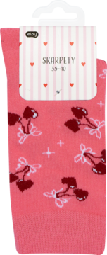 Różowe skarpetki damskie Eloy z wzorem wiśni i białymi kokardkami, widoczne w opakowaniu z rozmiarówką 35-40.