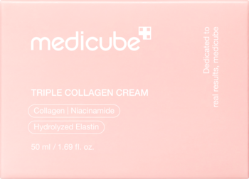 Jasnoróżowe pudełko Medicube Triple Collagen Cream z kolagenem, niacynamidem i elastyną, widok frontalny.