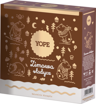 Brązowe pudełko YOPE Zimowa Słodycz z misiami, drzewkami i złotymi akcentami, widok lekko z boku.