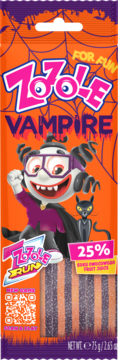 Zzole Vampire owocowe żelki w pomarańczowo-fioletowym opakowaniu z wizerunkiem wesołego wampira. Widok z przodu.