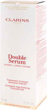 Białe pudełko Clarins Double Serum 75 ml z czerwonymi napisami, widok z przodu pod kątem, z boku tekst w pionie.