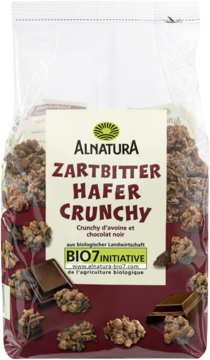 Przezroczysta torba Alnatura ZARTBITTER HAFER CRUNCHY, owsiana granola z ciemną czekoladą, z przodu.