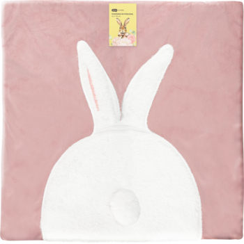 Różowa poszewka na poduszkę 45x45cm, z białym zającem, widok z góry na puszysty ogon i uszy.