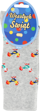 Szare skarpety z kolorowymi, wielkanocnymi kurczakami, zapakowane w jajko z napisem "Wesołych Świąt".