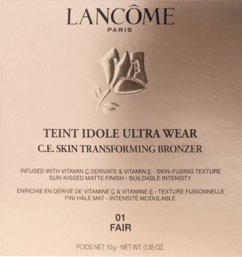 Lancôme Teint Idole Ultra Wear Bronzer 01 Fair w beżowo-złotym pudełku, matowe wykończenie, widok z przodu.