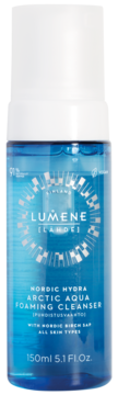 Lumene Nordic Hydra Arctic Aqua Foaming Cleanser w niebieskiej butelce 150ml. Widok z przodu z białymi napisami.