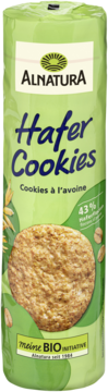 Zielone opakowanie Alnatura Hafer Cookies z duzym owsianym ciastkiem. Widoczne napisy: 43% Hafer, Meine BIO Initiative.