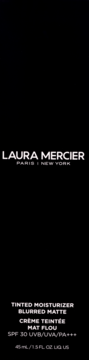 Laura Mercier Tinted Moisturizer Blurred Matte SPF 30, matujący krem koloryzujący, czarne opakowanie, widok z przodu.
