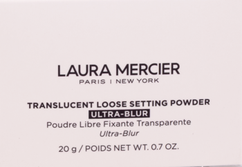 Laura Mercier Translucent Loose Setting Powder Ultra-Blur, sypki puder w jasnoróżowym pudełku, widok z przodu.