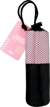 Eloy ręcznik sportowy 1 szt, różowy, w czarnym siatkowym pokrowcu z uchwytem i różową metką, widok z przodu.