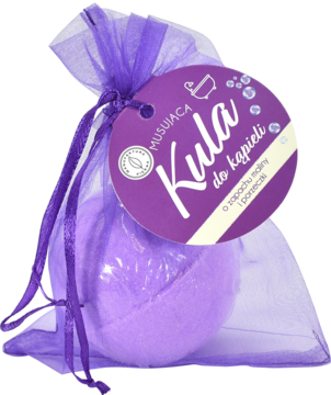 Kula do kąpieli malinowo-porzeczkowa, fioletowa, w przezroczystej torbie organzowej, widok z przodu.