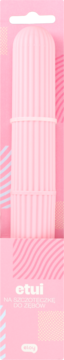 Różowe, ryflowane etui Eloy na szczoteczki, z uchwytem do zawieszania, na wzorzystym tle. Widok z przodu.