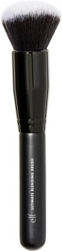 e.l.f. Ultimate Blending Brush, czarny trzonek, gęste czarno-białe włosie, napis na rękojeści, pionowo.